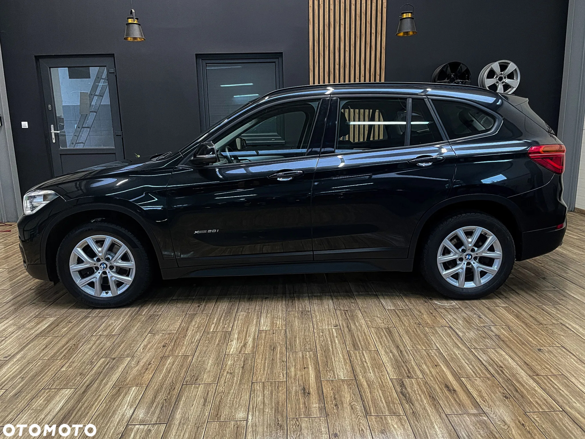 BMW X1 xDrive20i - 12