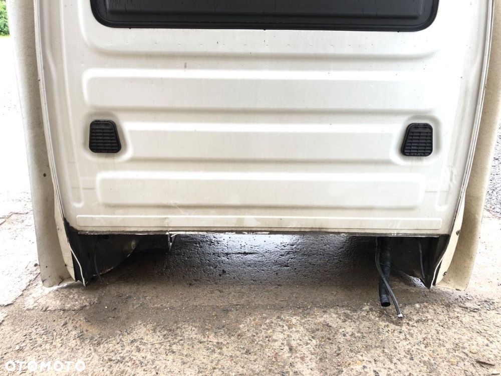 KABINA  IVECO DAILY VI Platforma / podwozie 2014 - 2022 35S15, 35C15, 40C15, 50C15, 60C15, 65C15, - 17