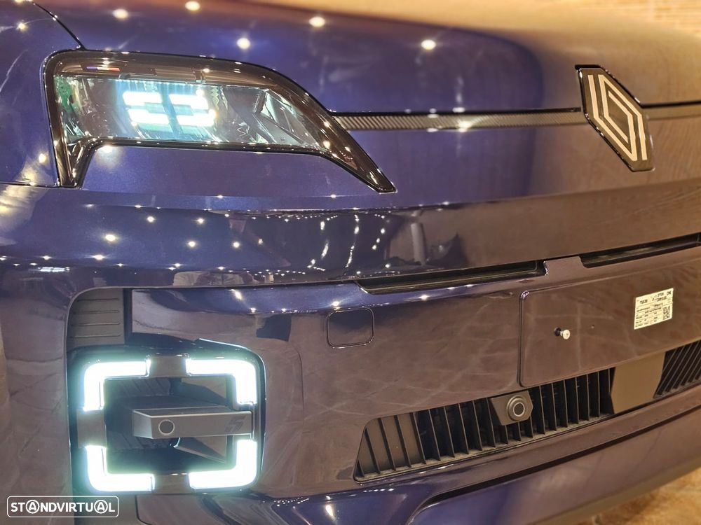 Renault 5 E-Tech R Iconic Five 150 Comfort Range - 14