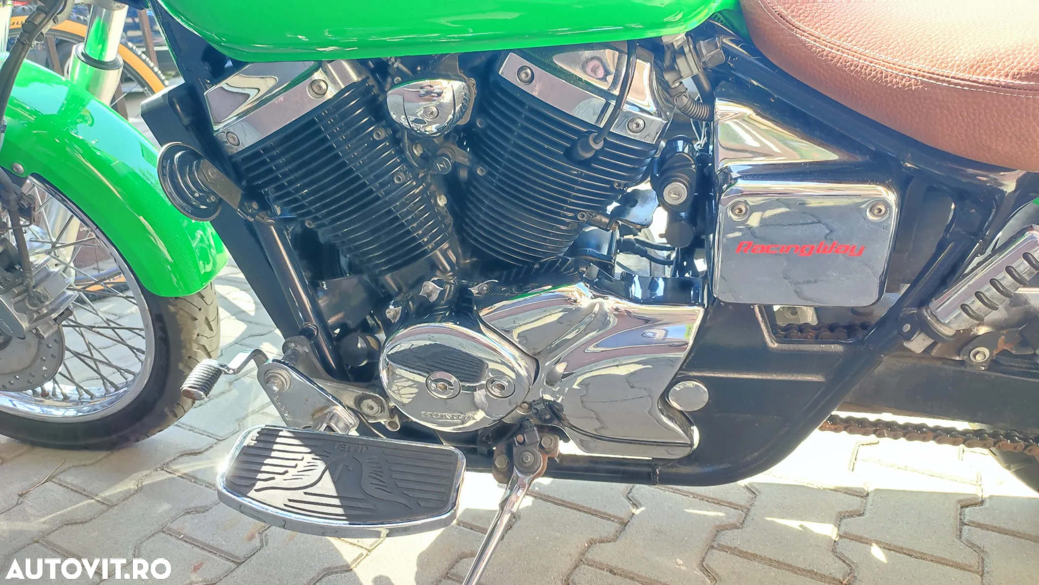 Honda VT 750DC Black Widow - 2