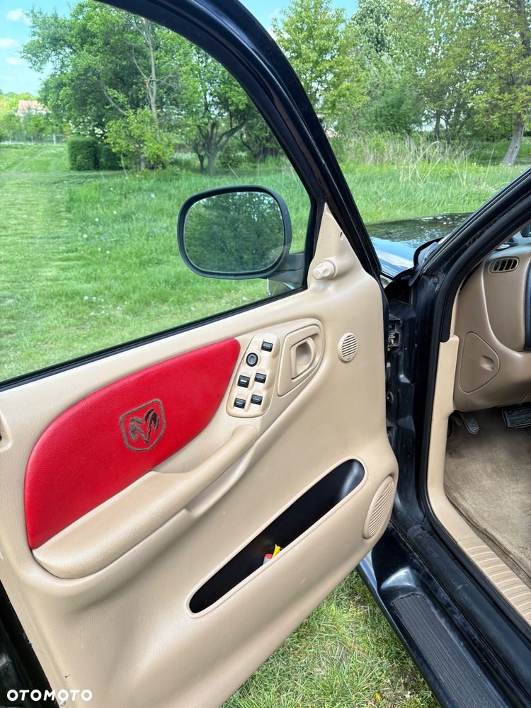 Dodge Durango - 8