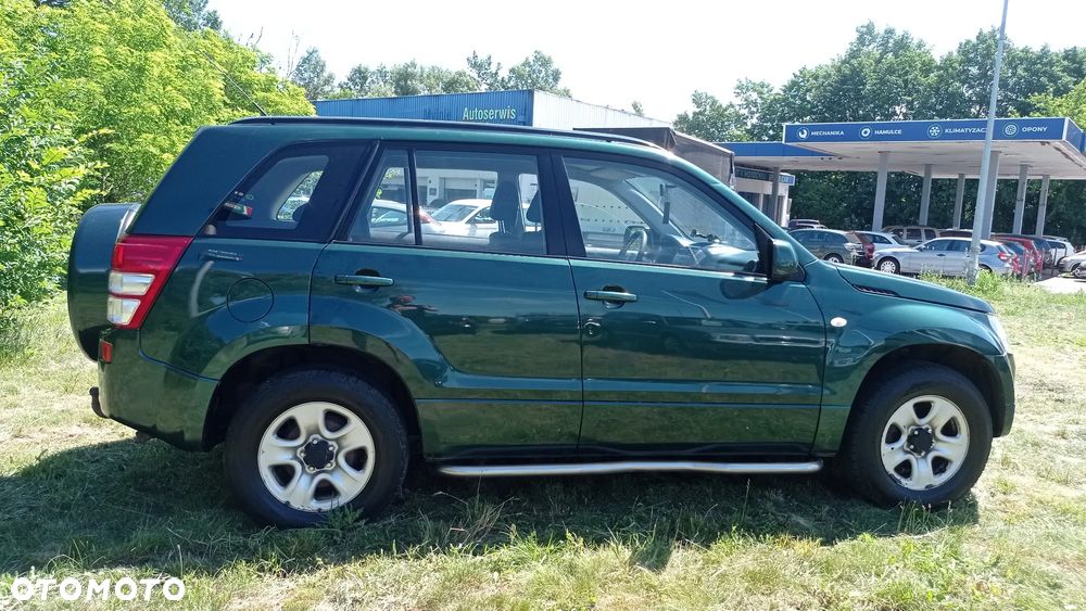 Suzuki Grand Vitara 2.0 Comfort - 10