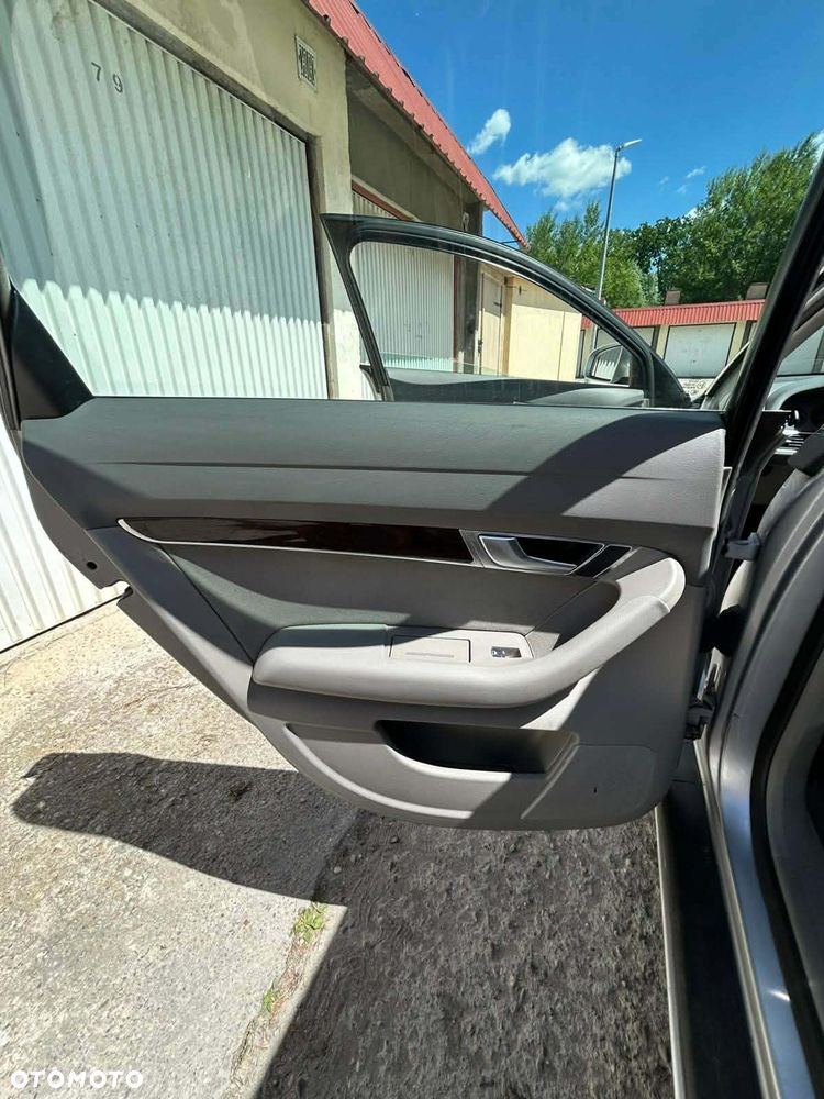 Audi A6 Limousine 2.4 - 21