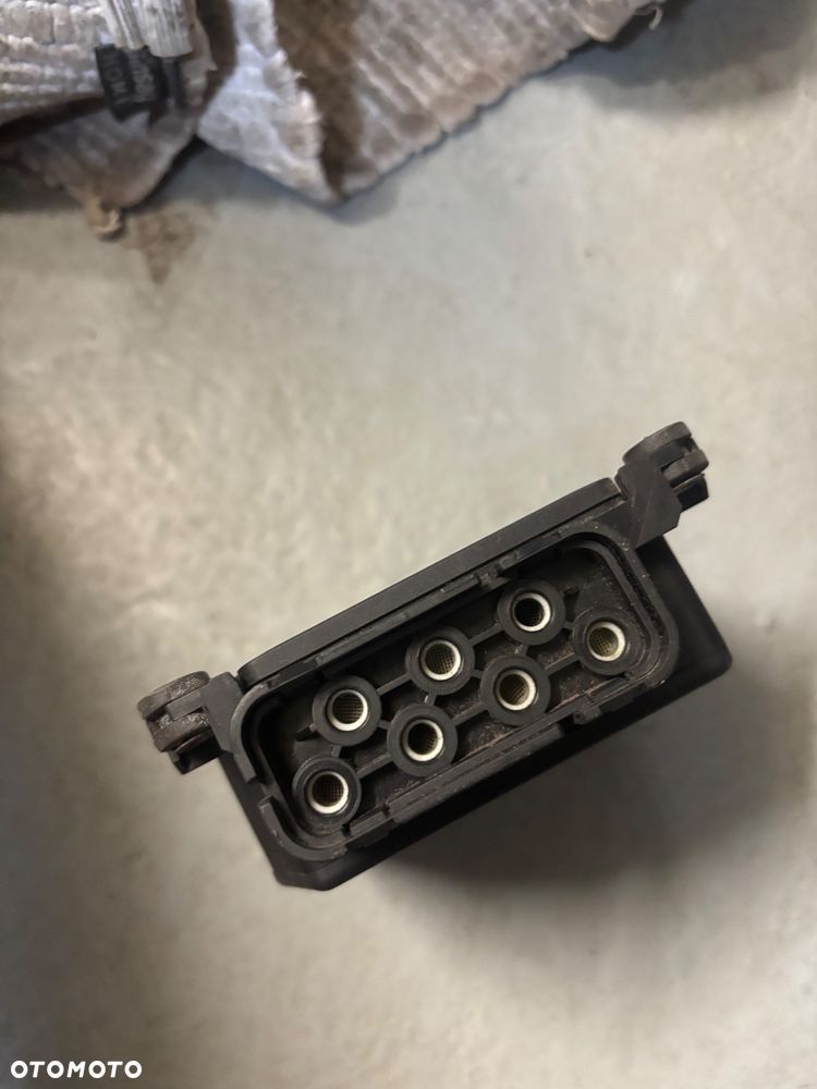 VW AUDI SKODA ZAWOR ELEKTROMAGNETYCZNE 6Q0906625 - 6
