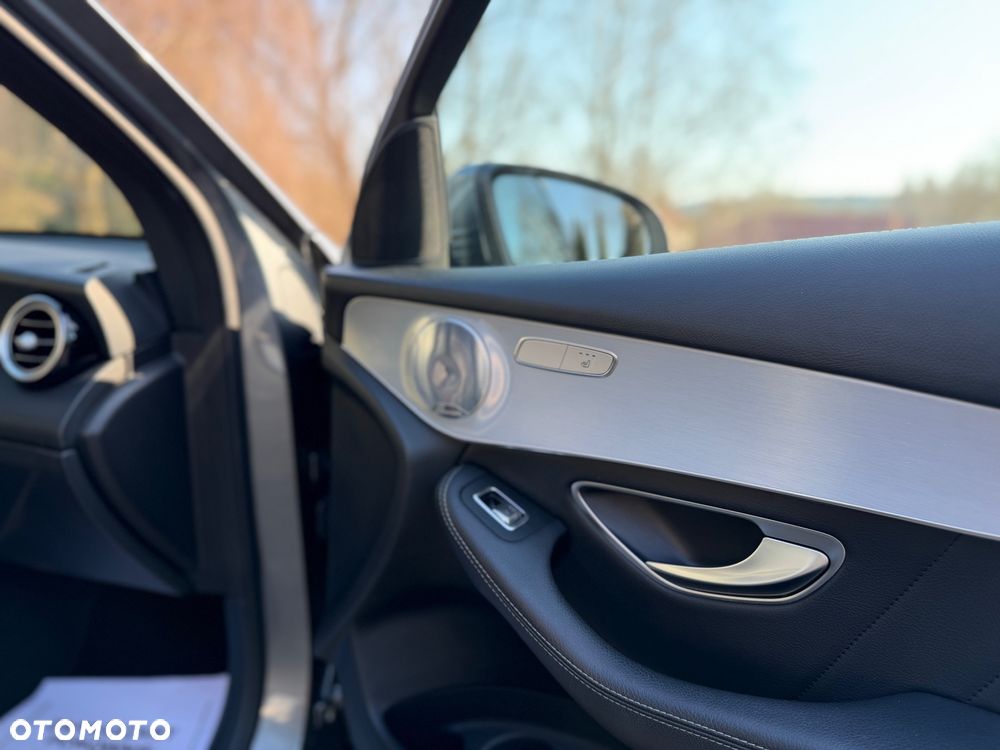 Mercedes-Benz GLC 250 4-Matic - 15