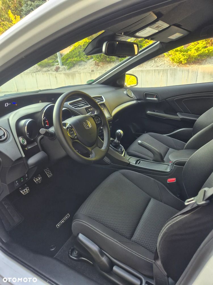 Honda Civic 1.8i-VTEC Sport - 10