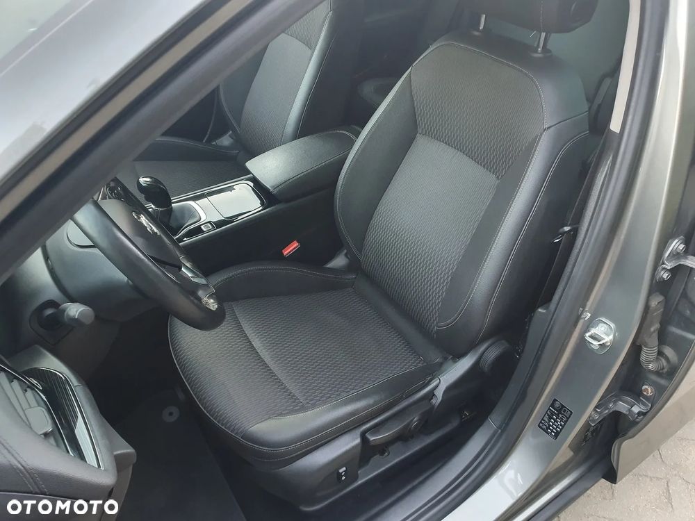 Opel Insignia 2.0 CDTI ecoFLEX Start/Stop Business Innovation - 19