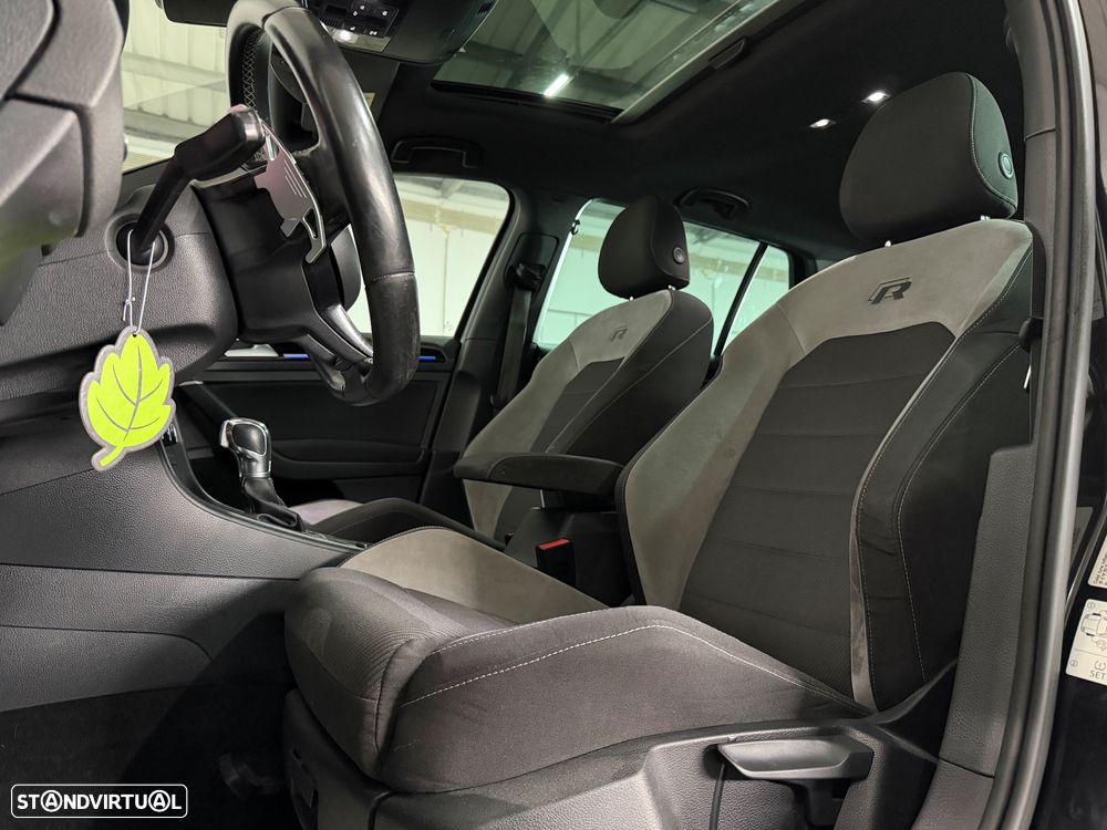 VW Golf R 4Motion BlueMotion DSG - 10