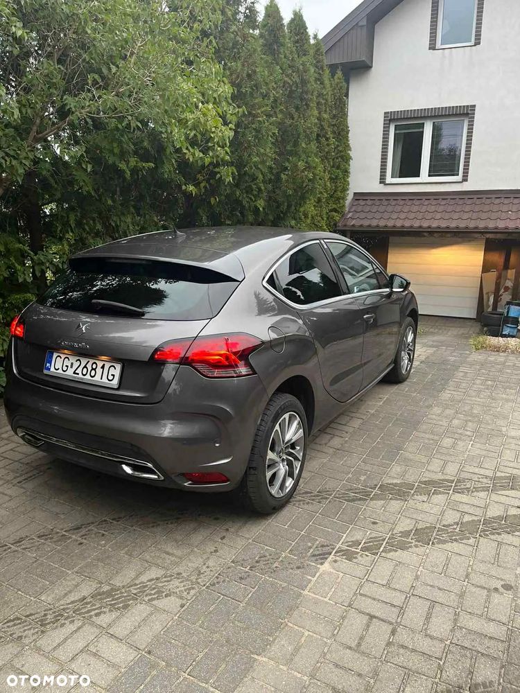 Citroën DS4 2.0 BlueHDi SportChic S&S EAT6 - 7