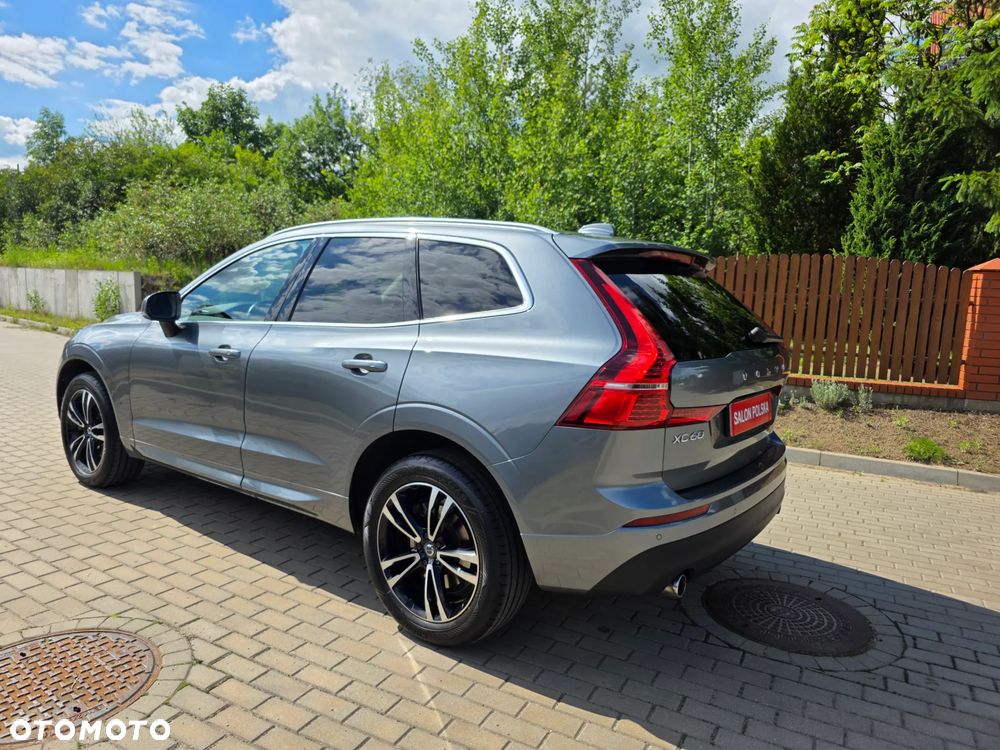 Volvo XC 60 B4 B Momentum Pro - 4