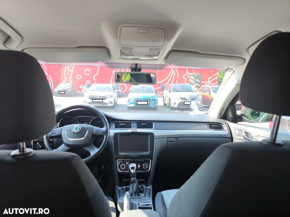 Skoda Superb 1.4 TSI Ambition - 26