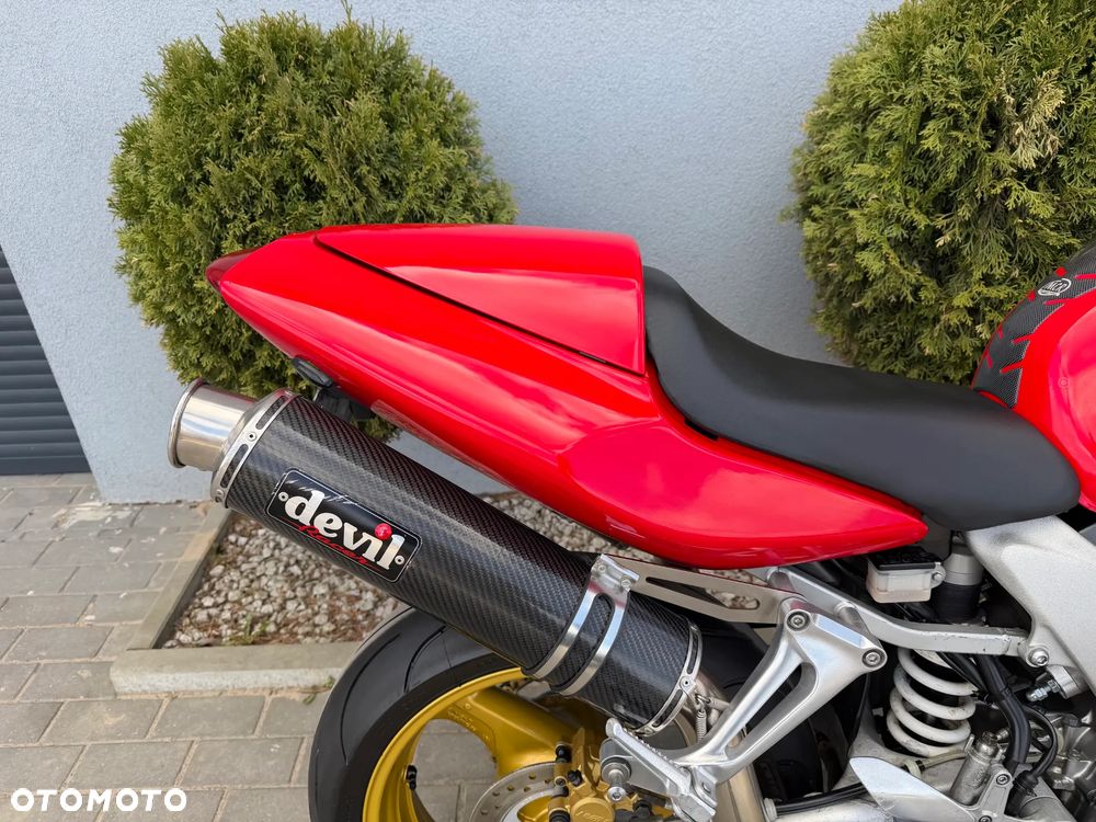 Honda VTR - 22