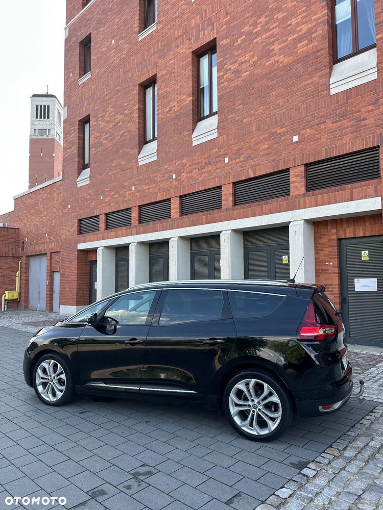 Renault Grand Scenic - 14