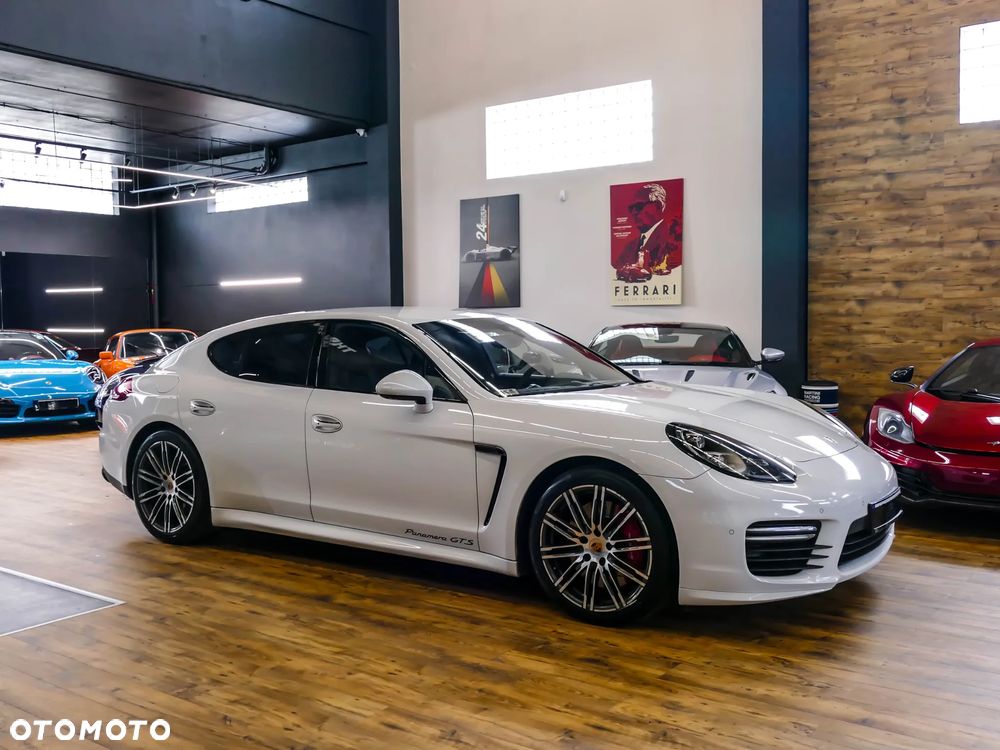Porsche Panamera GTS - 3