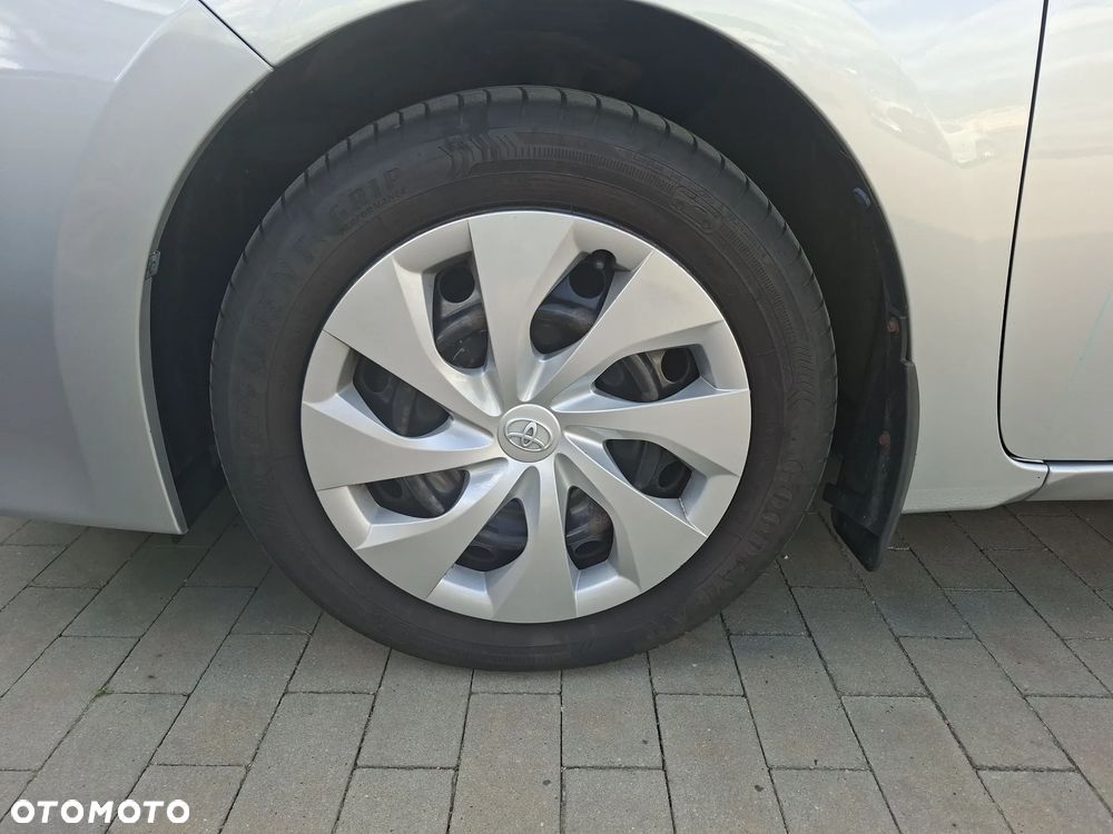 Toyota Corolla 1.6 Premium - 13