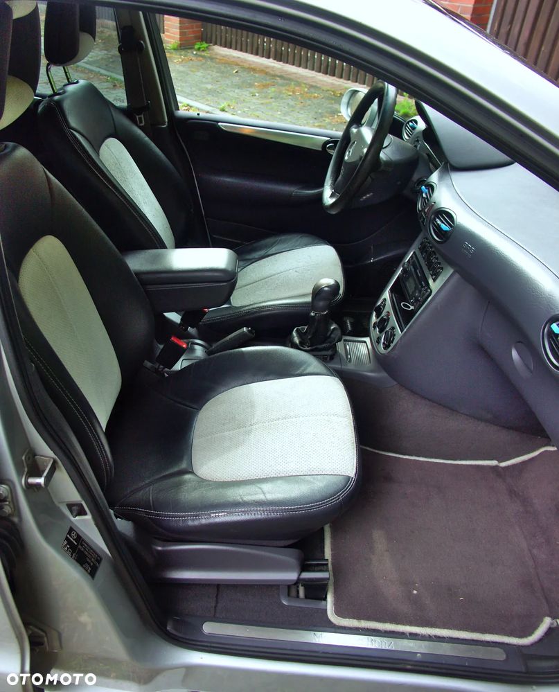 Mercedes-Benz Klasa A 210 Evolution - 11