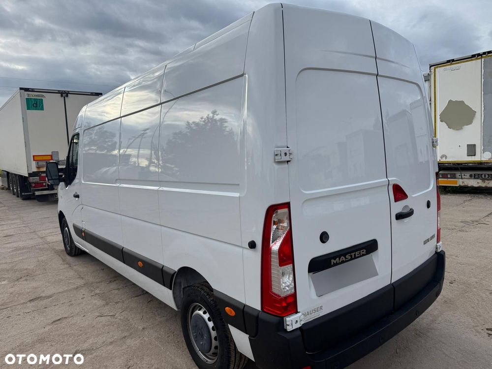 Renault Master - 15