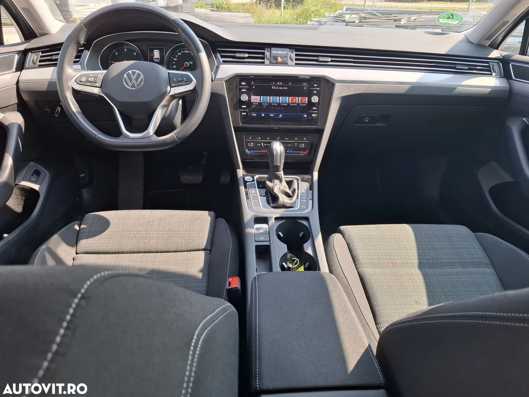 Volkswagen Passat 2.0 TDI SCR DSG Business - 8