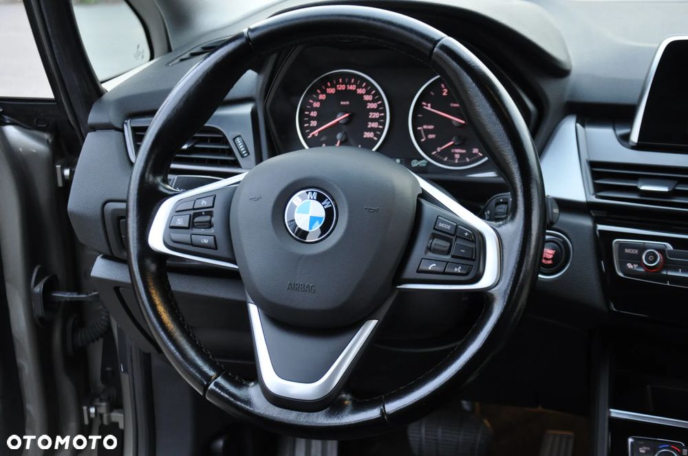 BMW Seria 2 220d Gran Tourer Advantage - 20