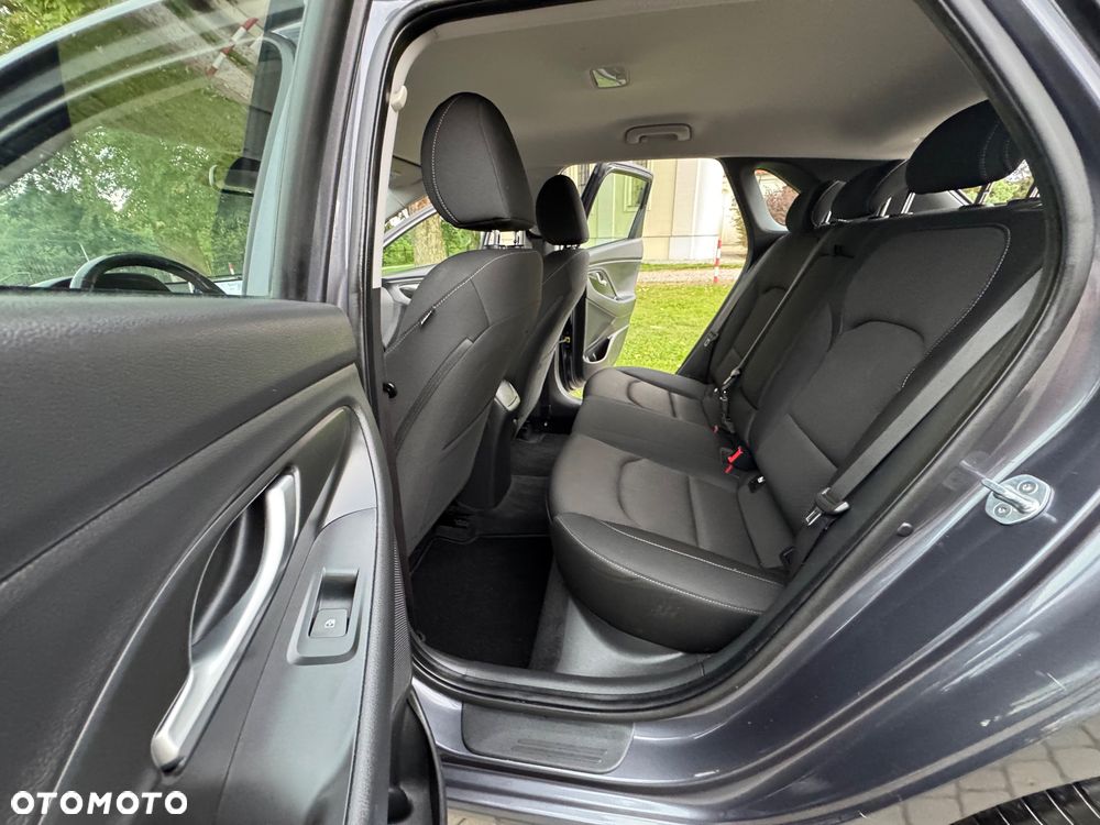 Hyundai i30 - 30