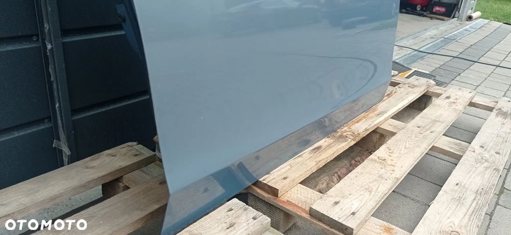 Audi A4 B8 drzwi przednie prawe tylne  LX5X - 5