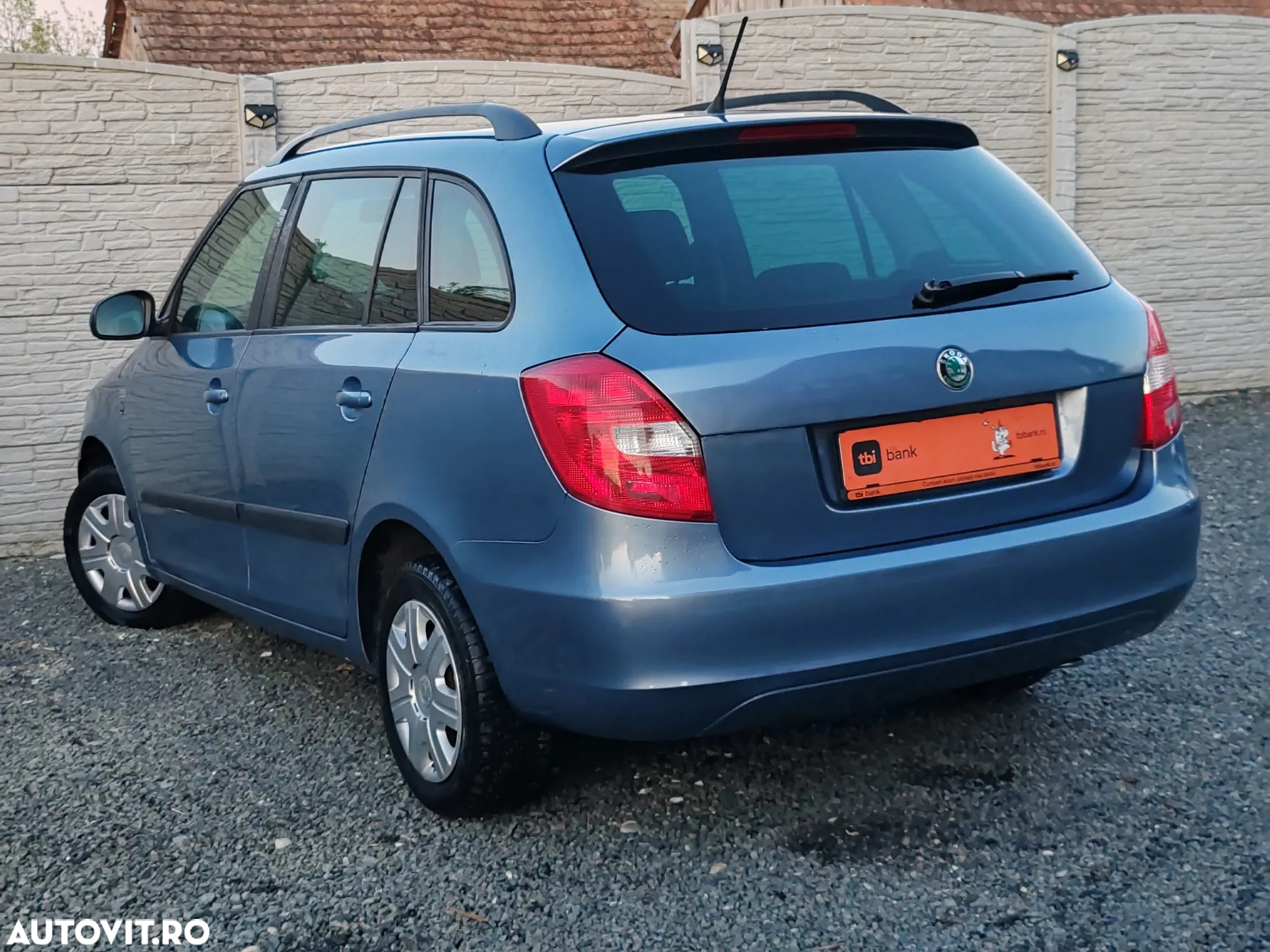 Skoda Fabia - 4
