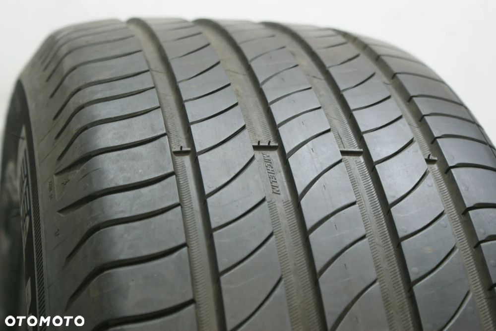 235/60R18 MICHELIN E PRIMACY , 5,9mm 2025r B4077 - 2