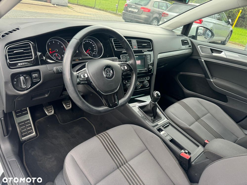Volkswagen Golf VII 1.2 TSI BMT Start - 10