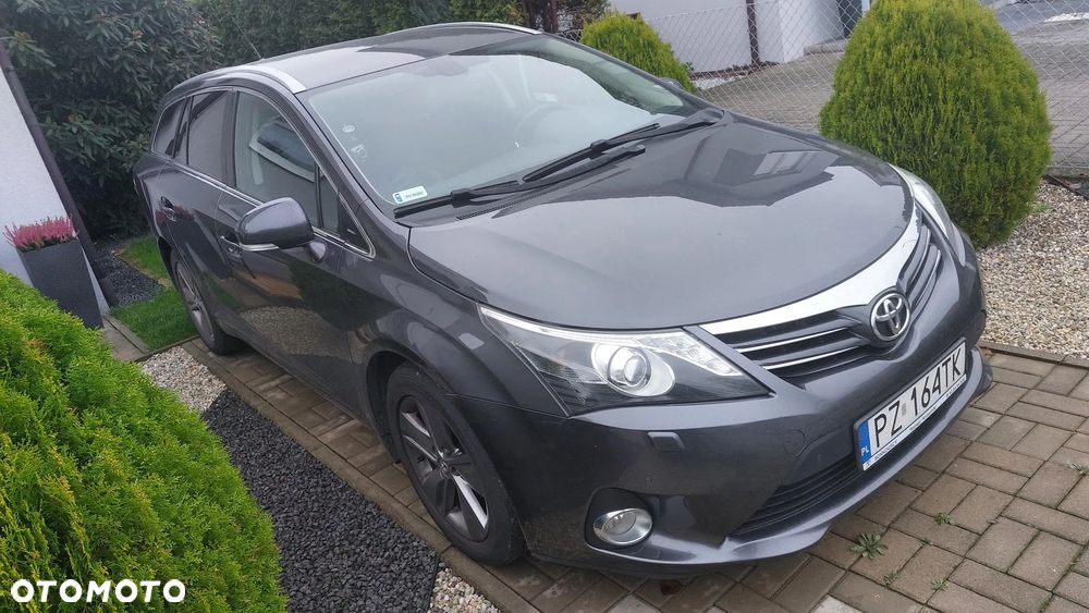 Toyota Avensis 2.0 D-4D Premium - 1
