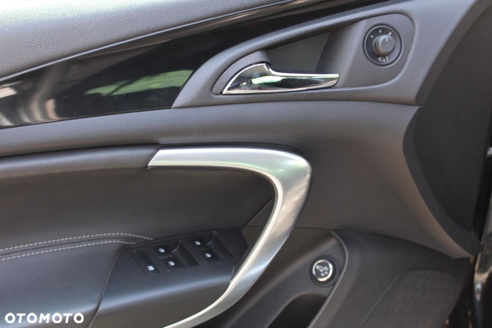 Opel Insignia 1.6 Turbo Cosmo - 17