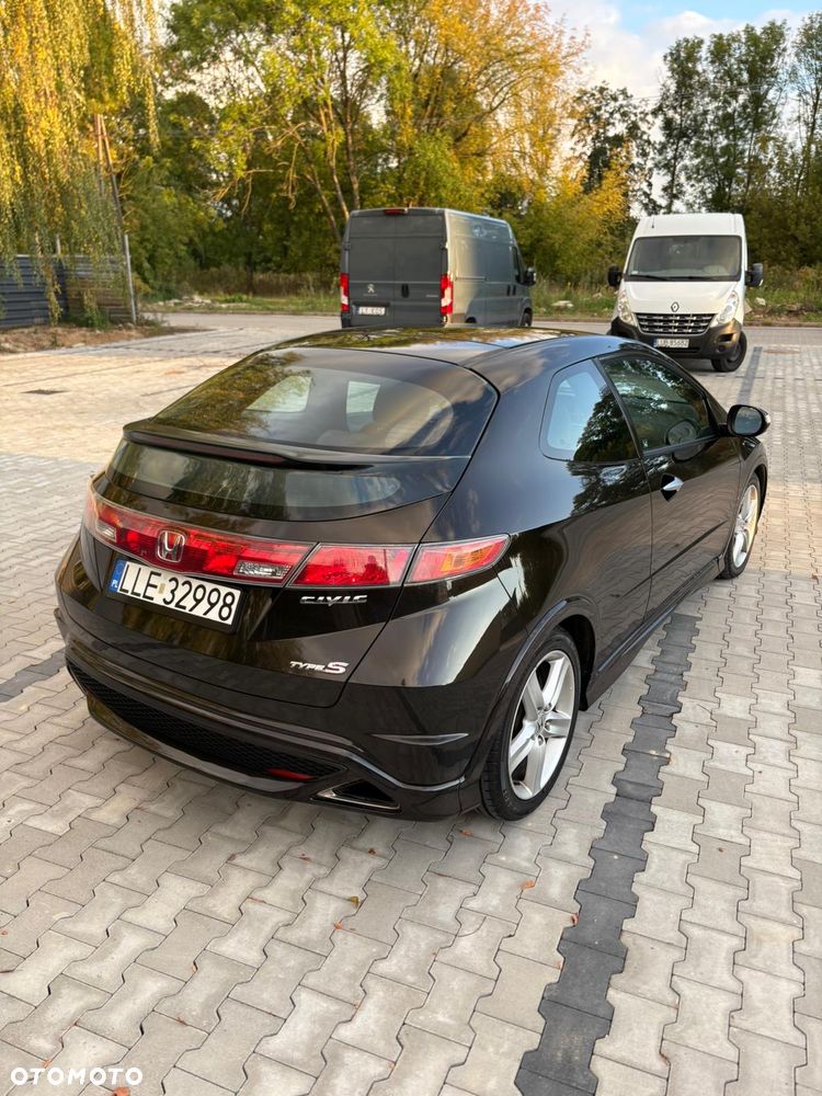 Honda Civic 2.2i-CTDi TypeS - 3