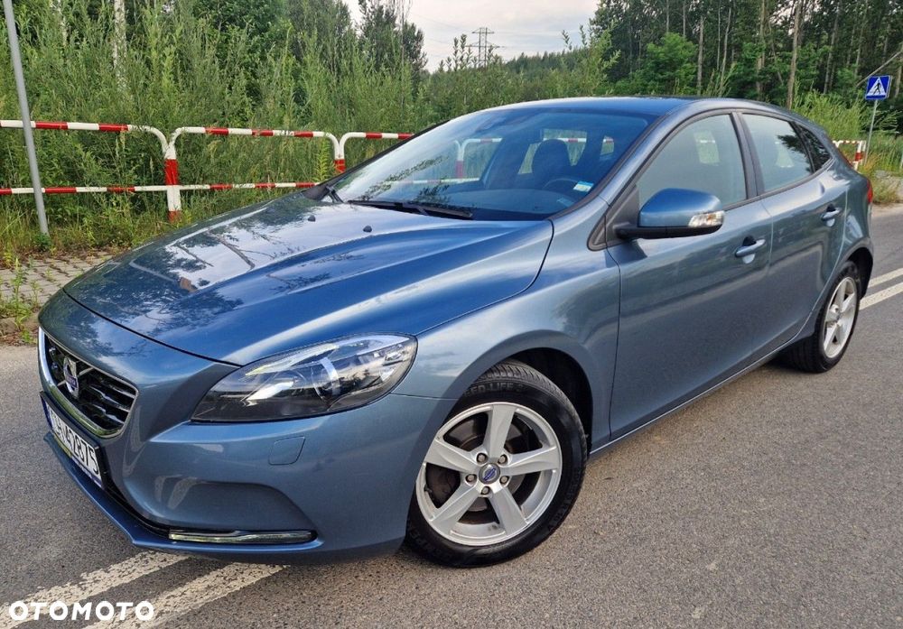 Volvo V40 T2 You - 2