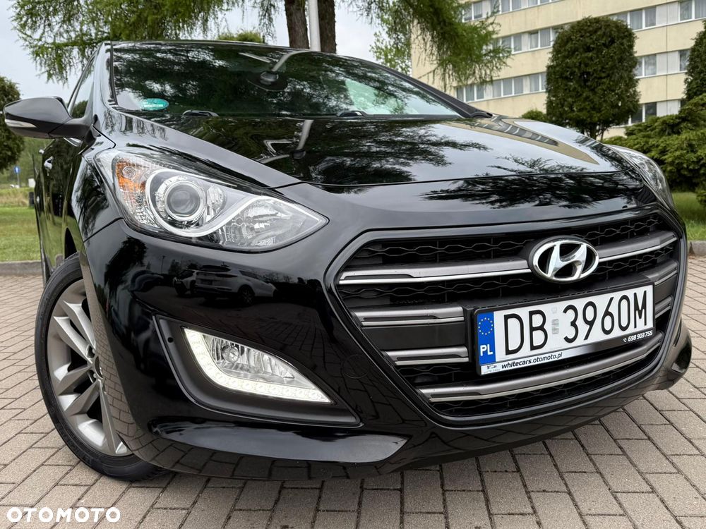 Hyundai i30 blue 1.6 GDI Passion - 12