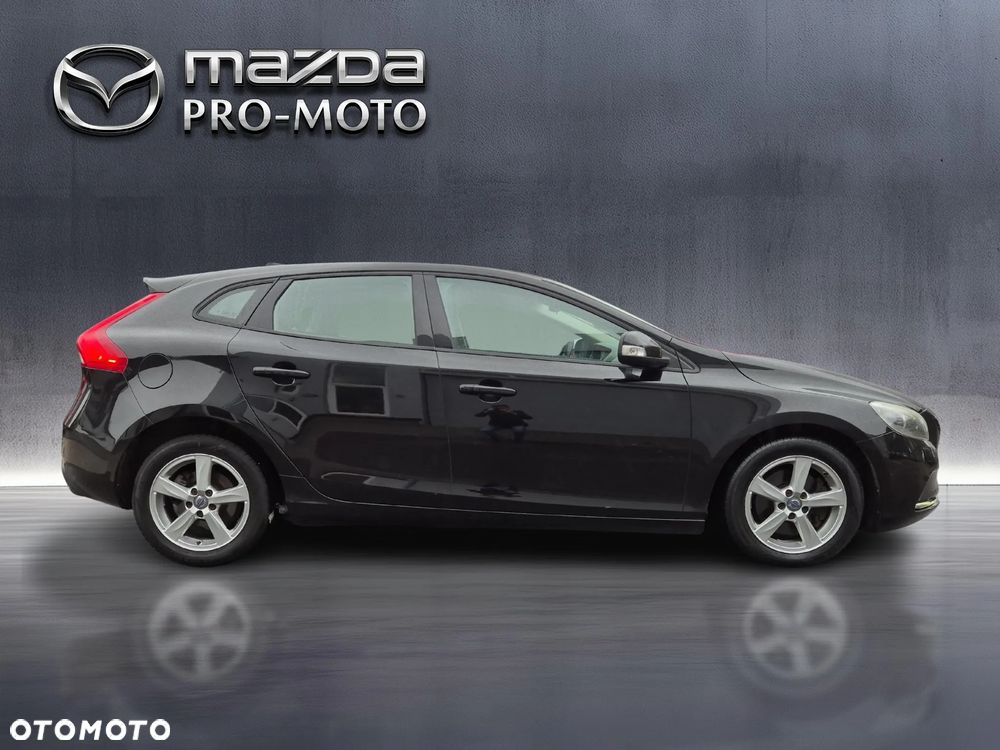 Volvo V40 T3 Drive-E Momentum - 6