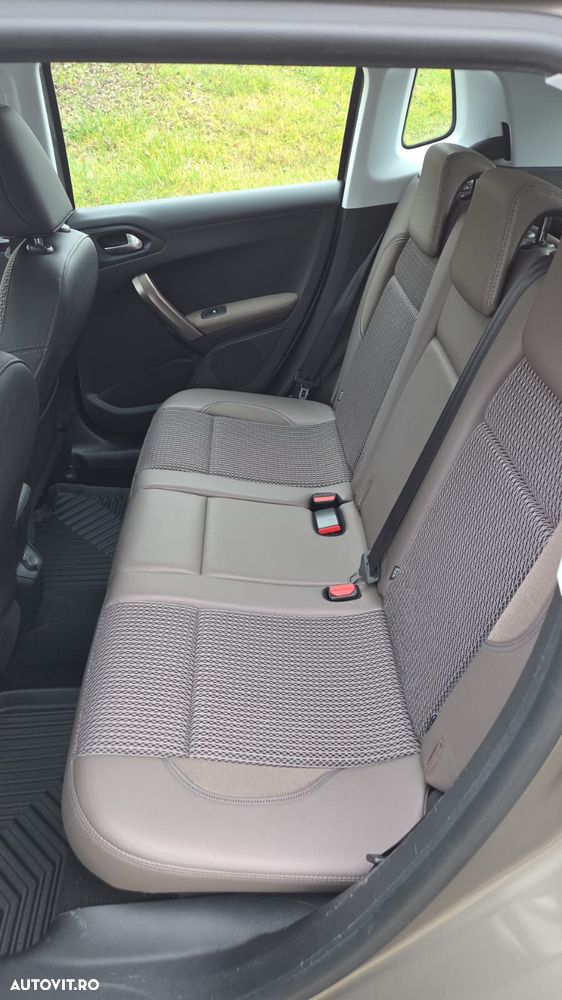 Peugeot 2008 82 e-VTI ETG5 Allure - 12