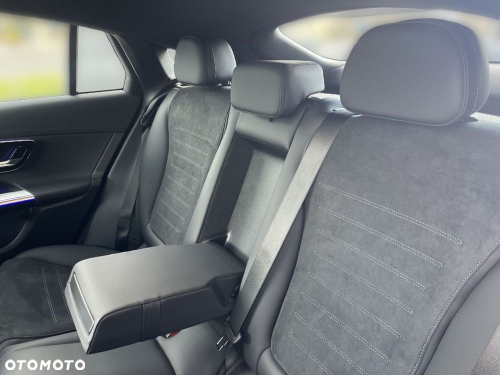 Mercedes-Benz GLC - 17