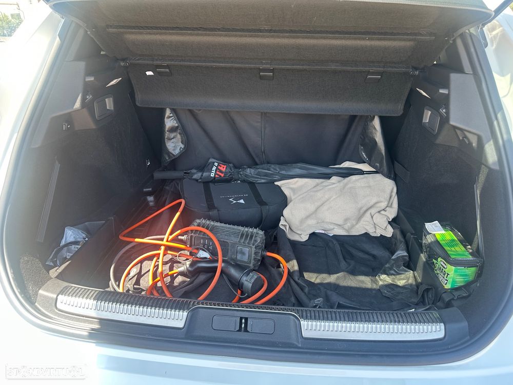 DS DS7 Crossback E-Tense Performance Line EAT8 - 10