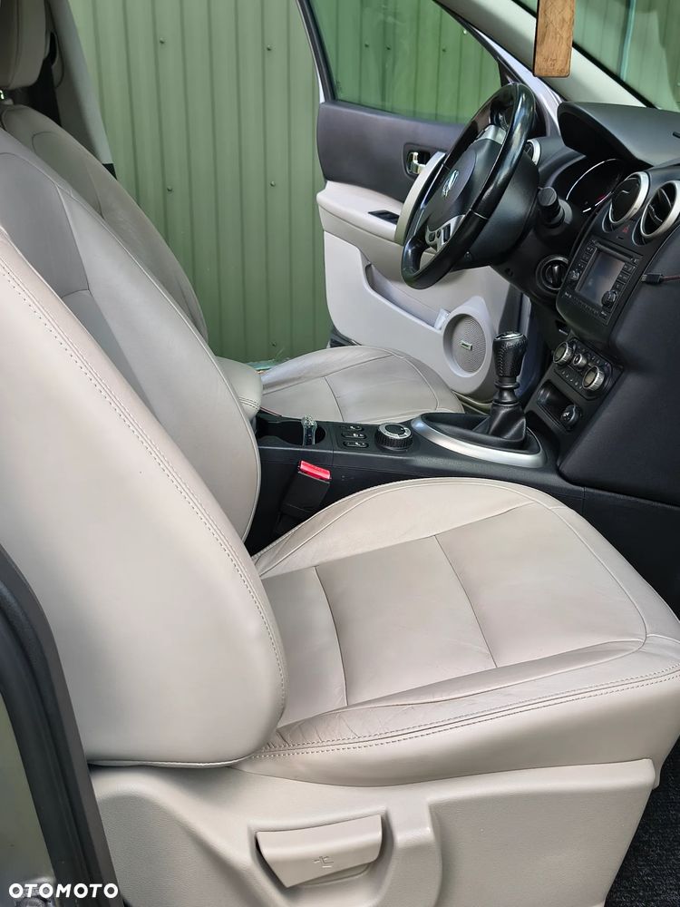 Nissan Qashqai - 15