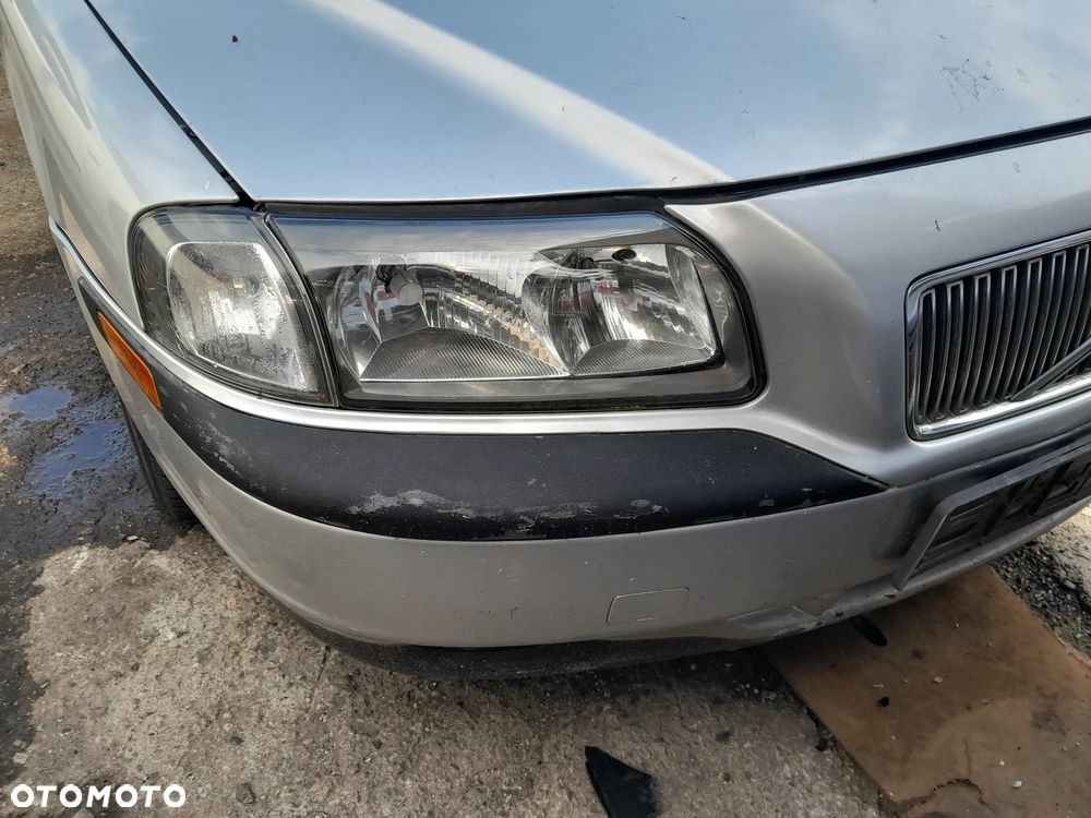 Lampa przednia prawa VOLVO S80 I EU - 1