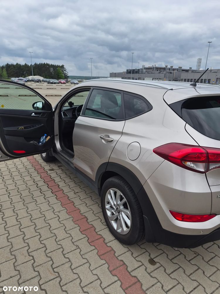 Hyundai Tucson 1.6 GDi Comfort 2WD - 9