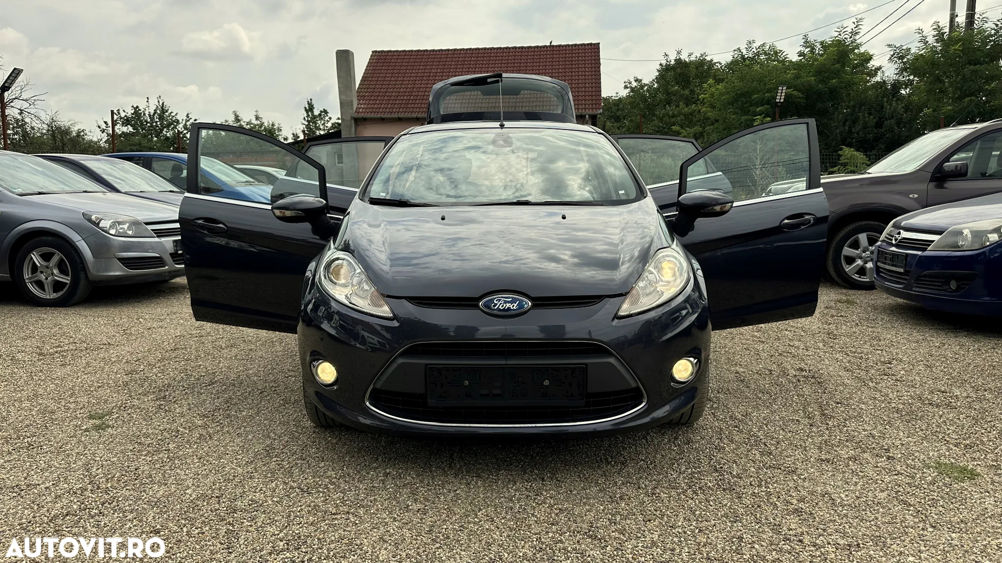 Ford Fiesta 1.6 TDCI Titanium - 14