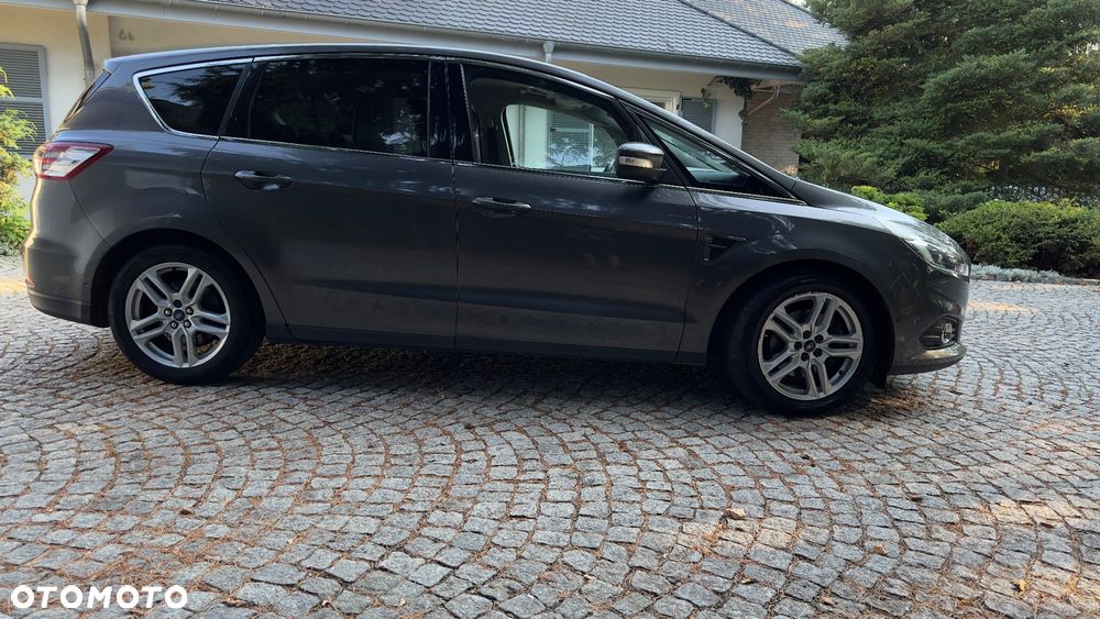 Ford S-Max 2.0 TDCi 4WD Titanium PowerShift - 28
