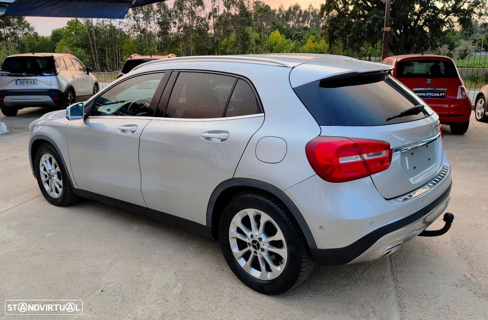 Mercedes-Benz GLA 200 (CDI) d Urban - 8
