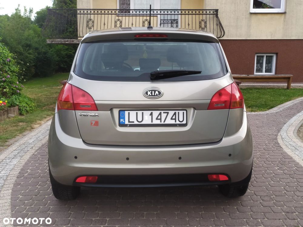 Kia Venga 1.4 S - 8
