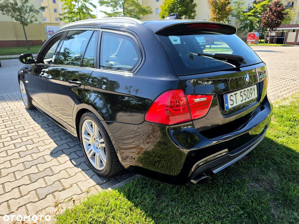 BMW Seria 3 320i Edition Sport - 16