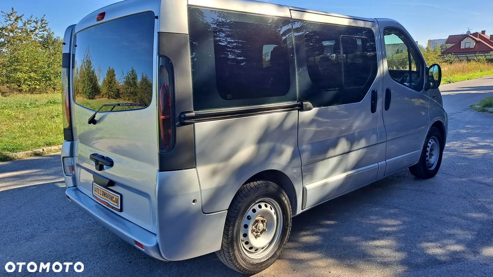 Renault Trafic - 11
