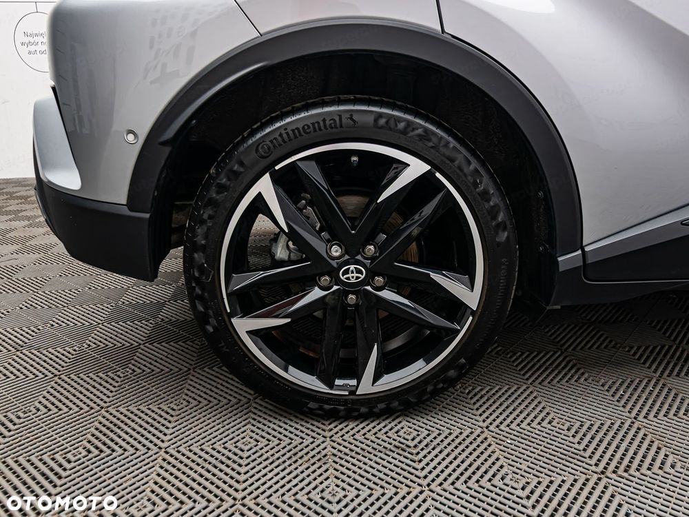 Toyota C-HR - 31