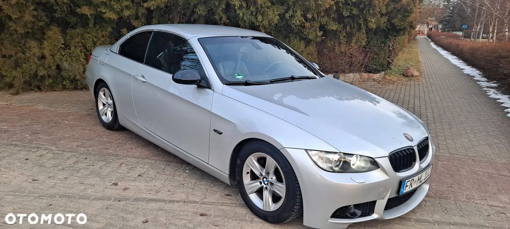 BMW Seria 3 320i - 34