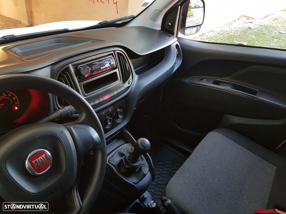 Fiat Doblo 3 Lugares - 57