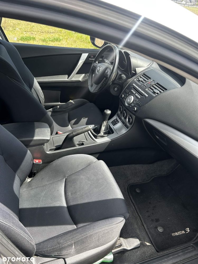 Mazda 3 - 7